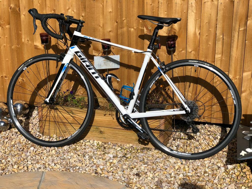 Giant Defy Road Bike (SOLD) in Kirkcaldy, Fife Gumtree