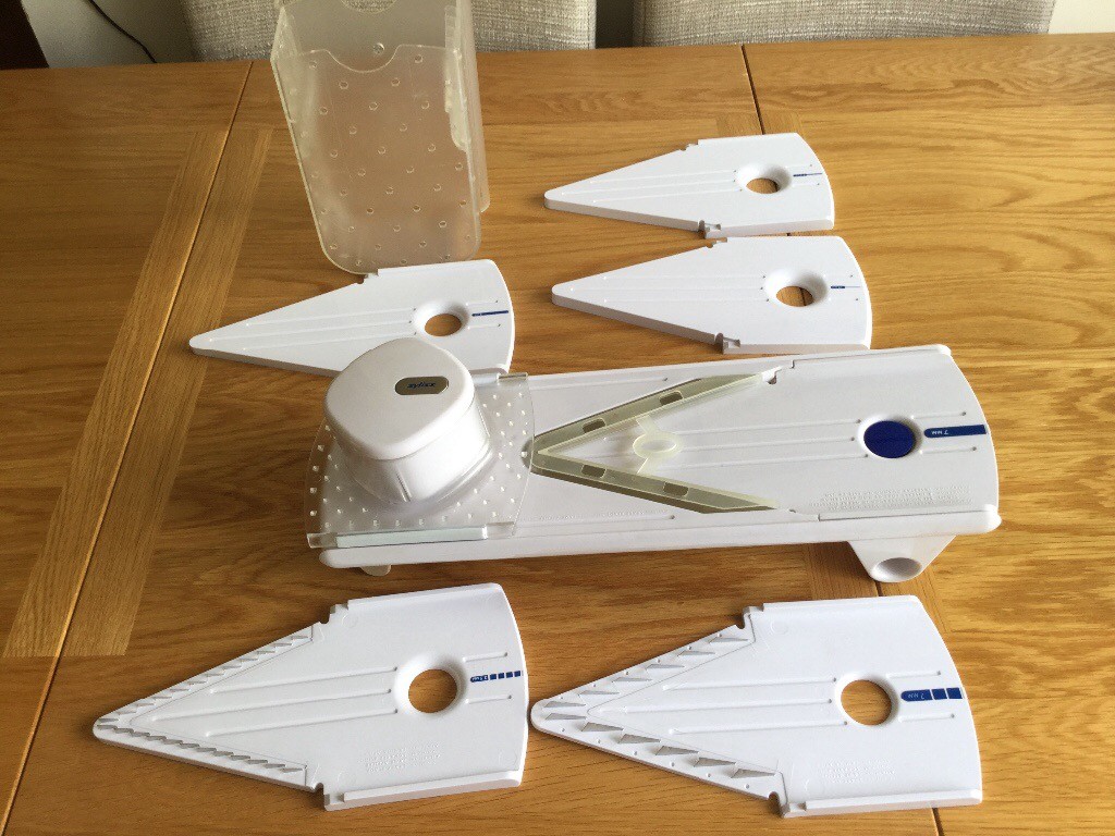 Zyliss mandolin food slicer in StainesuponThames, Surrey Gumtree