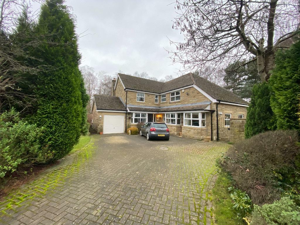 5 bedroom house in Wigton Green Alwoodley, Leeds, LS17 in Alwoodley