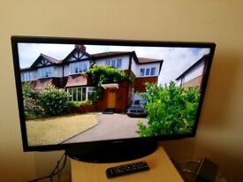 Excellent 40 SAMSUNG LED full HDTV 1080p freeview channels inbuilt