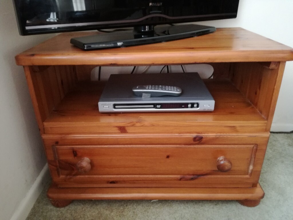 Pine television in Poole, Dorset Gumtree