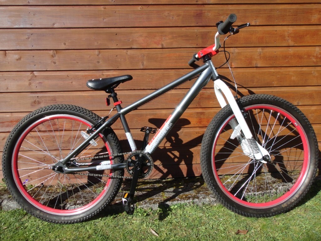 X rated Mesh jump bike, single speed, 26 inch wheels, 15 inch frame