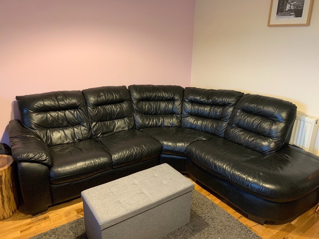 Black leather corner sofa in Uddingston, Glasgow Gumtree