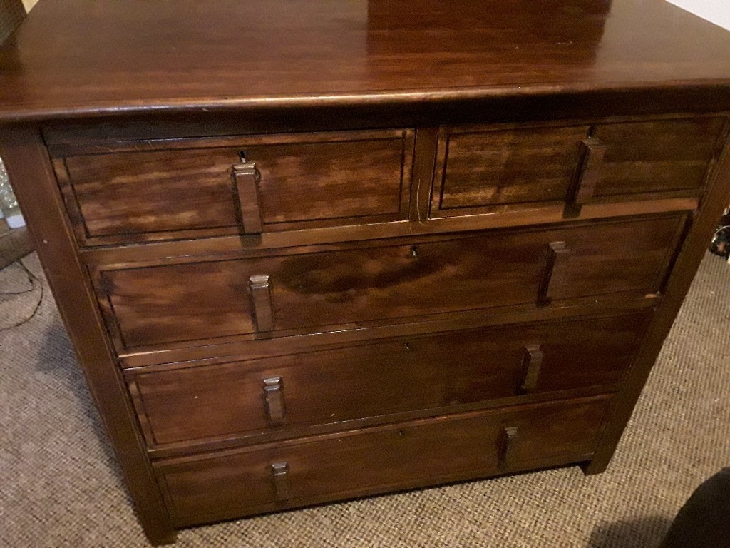 Antique Wood Chest of Drawers in Leeds City Centre, West Yorkshire
