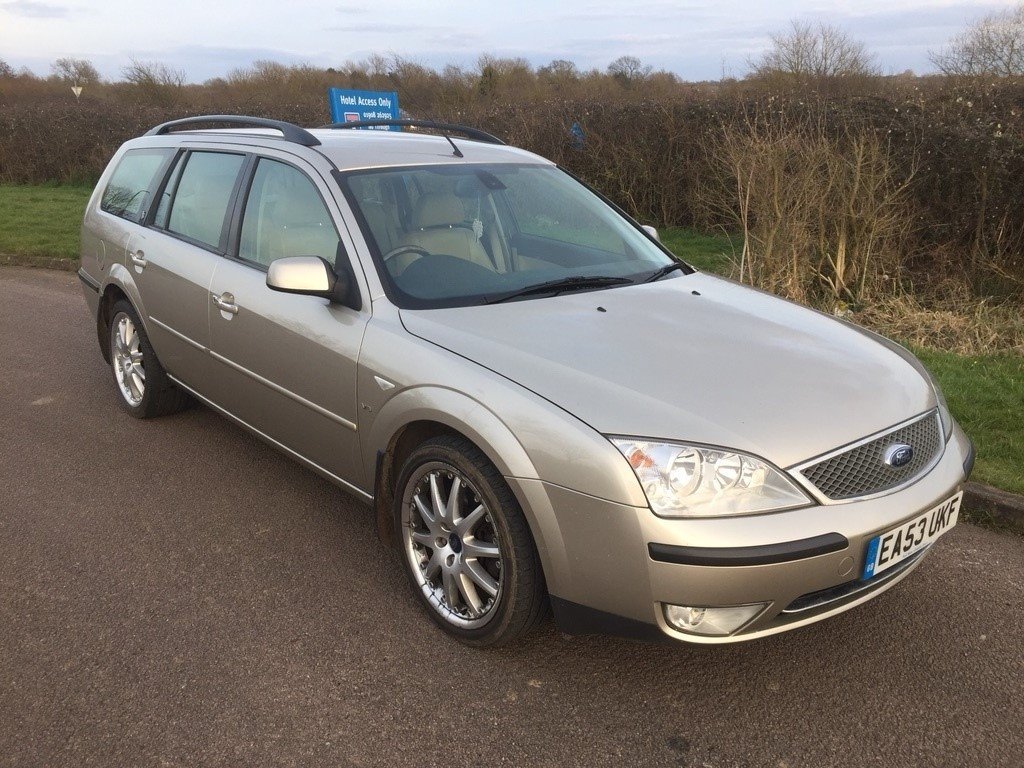 Ford Mondeo 2.5 Ghia X Estate 5dr Petrol Automatic in Milton Keynes