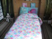 Single Patchwork Bedspread / Cushions / Canvases