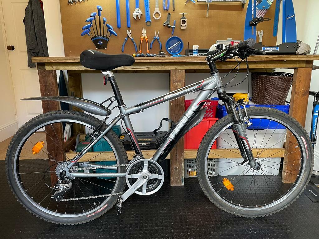 trek bicycle warminster