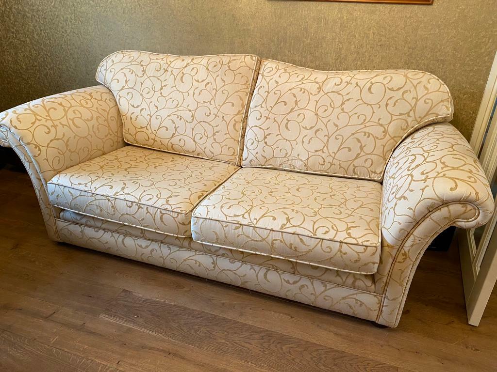 23 seater cream and gold sofa in Leicester, Leicestershire Gumtree