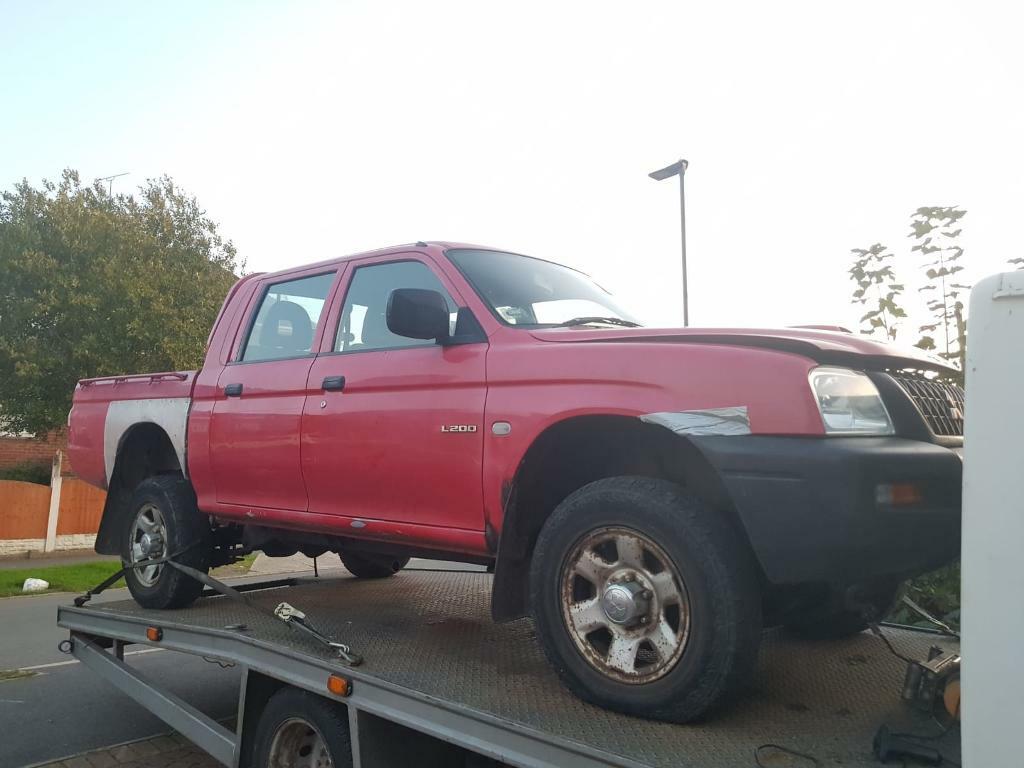 Mitsubishi l200 2002