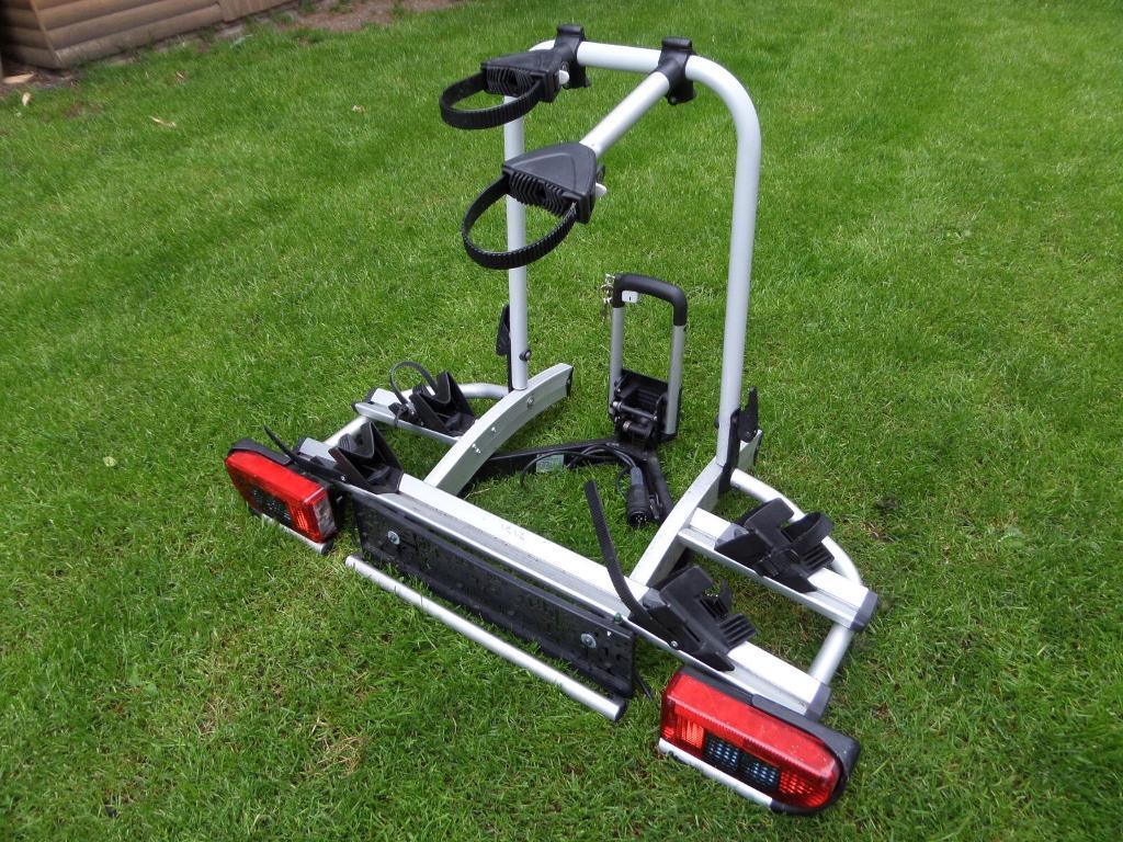 Atera Strada DL 2 cycle tow bar mounted rack. Type 022 600 in