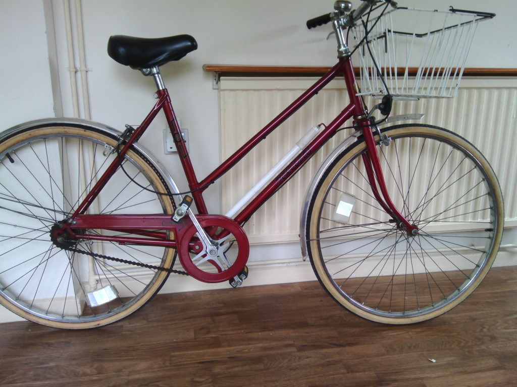 HERCULES 3SPEED LADIES BICYCLE in Nottingham