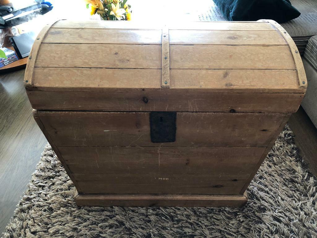 Treasure Chest / antique storage chest in London Gumtree