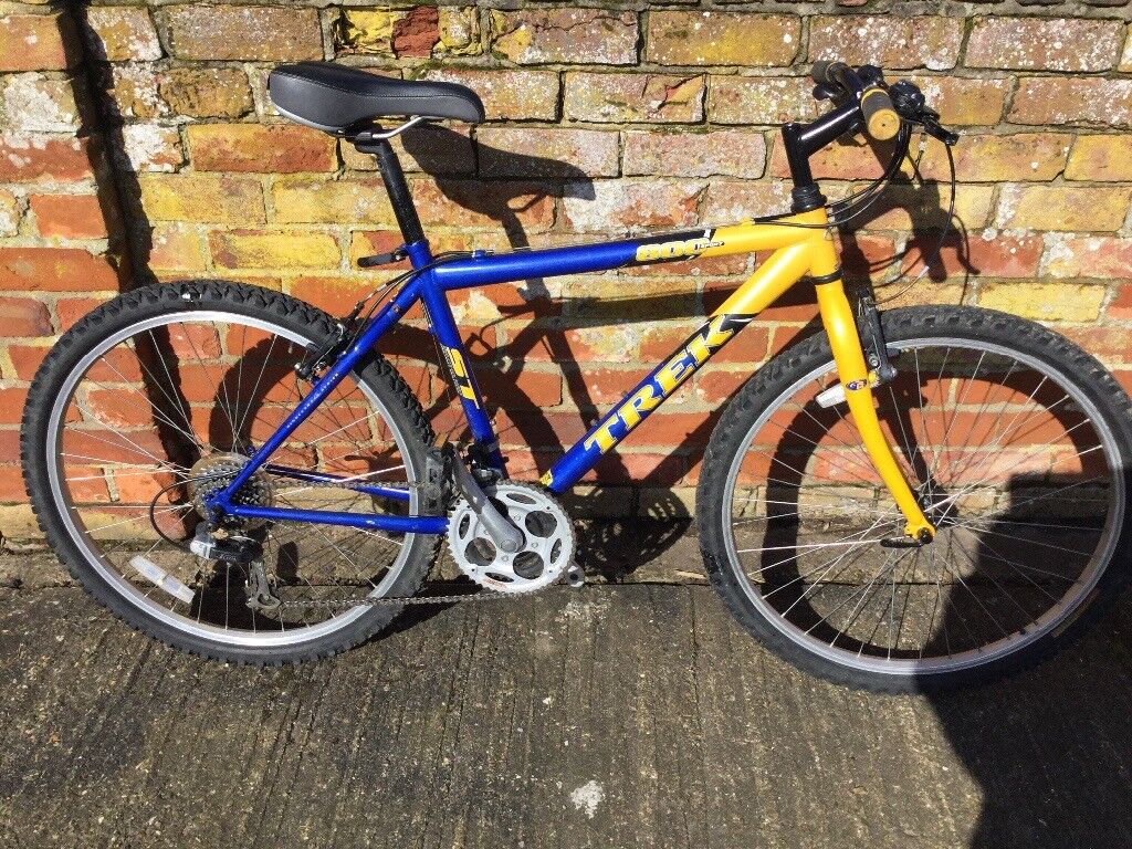 trek 800 sport mountain bike used