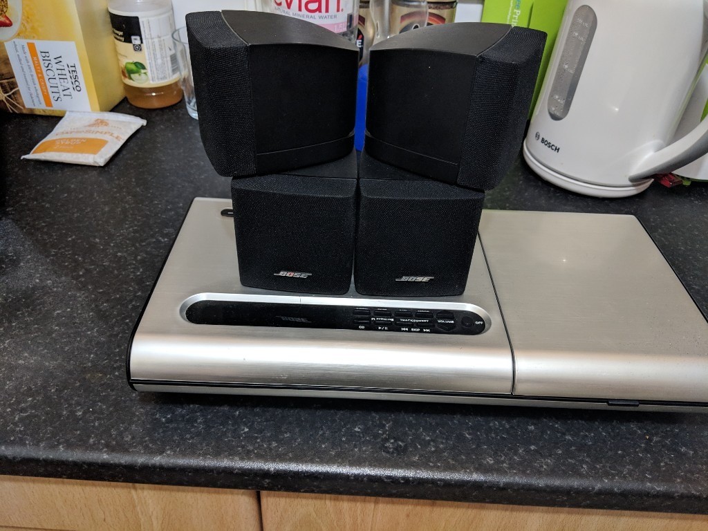 Bose Lifestyle® 5 Music System Good Condition With Cube Twin Speakers And  SubWoofer