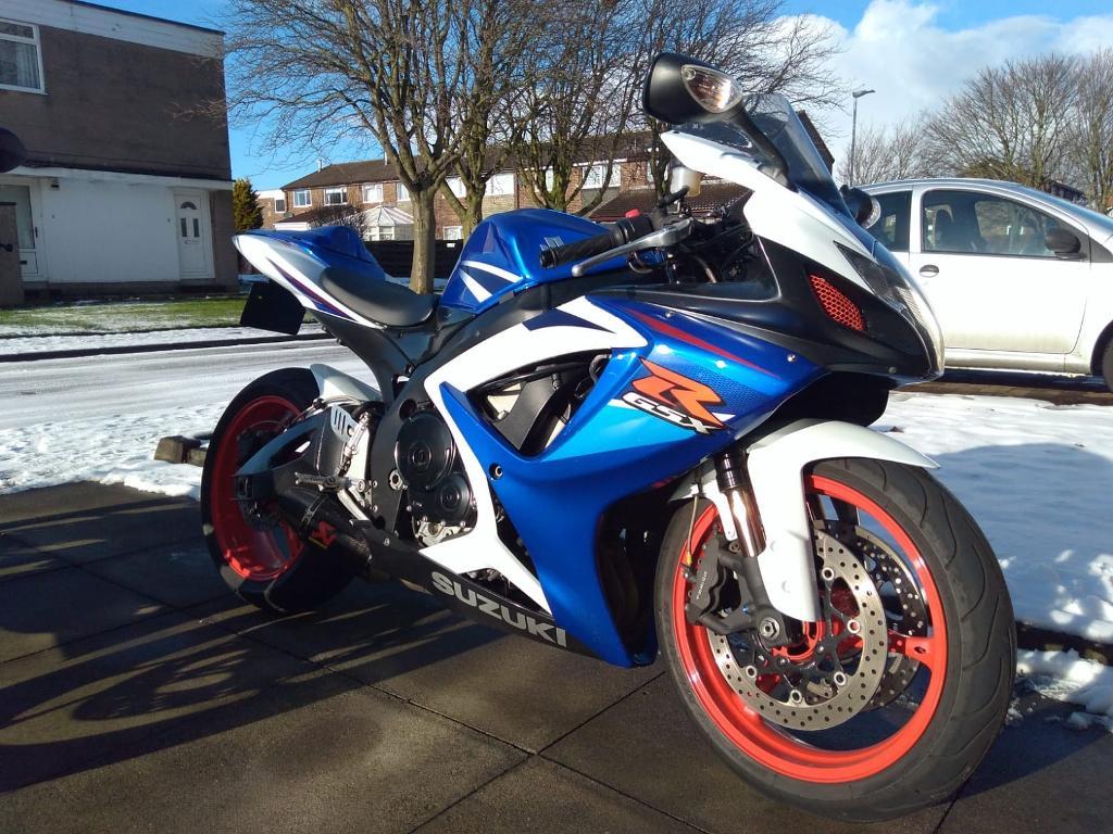 Suzuki gsxr 750 k7
