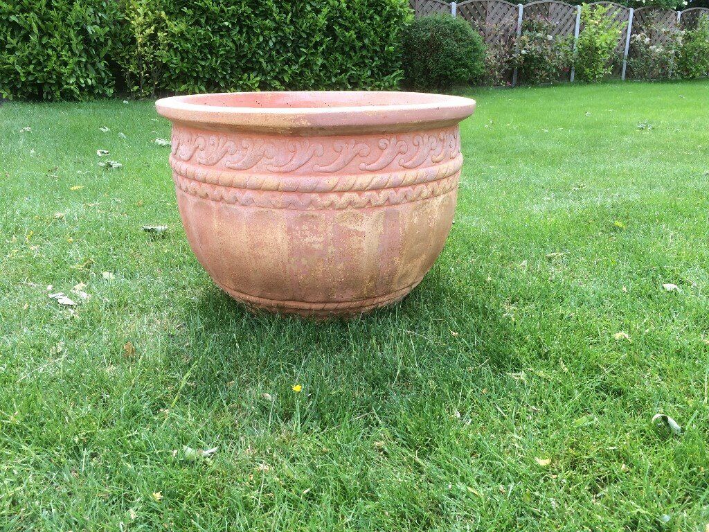  Extra  Large  Terracotta  Garden Pot  in Chelmsford Essex 