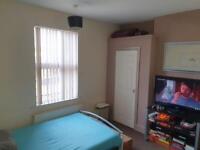 ALL BILLS INCLUDED ENSUITE ROOM+DERBY+SUPERFAST WIFI+free parking 