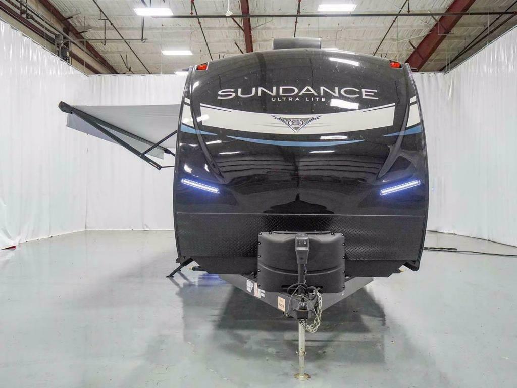 2022 HEARTLAND SUNDANCE 29' American Caravan 5th Wheel RV Showman Static Trailer