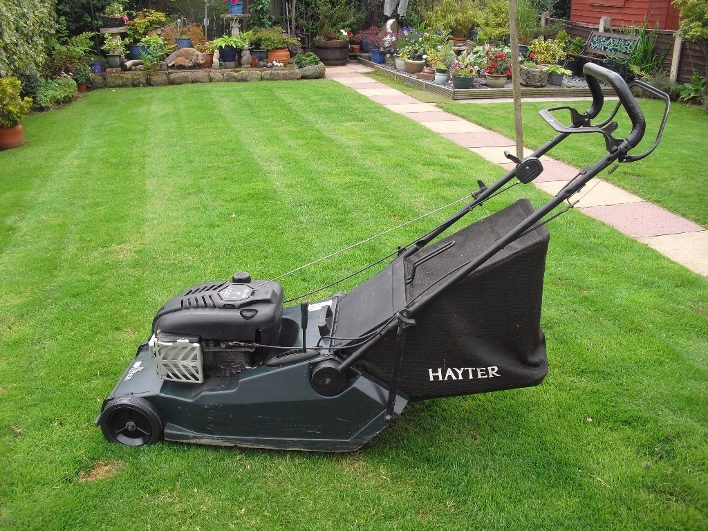 Hayter 48 pro petrol Lawnmower. in Ellesmere Port, Cheshire Gumtree