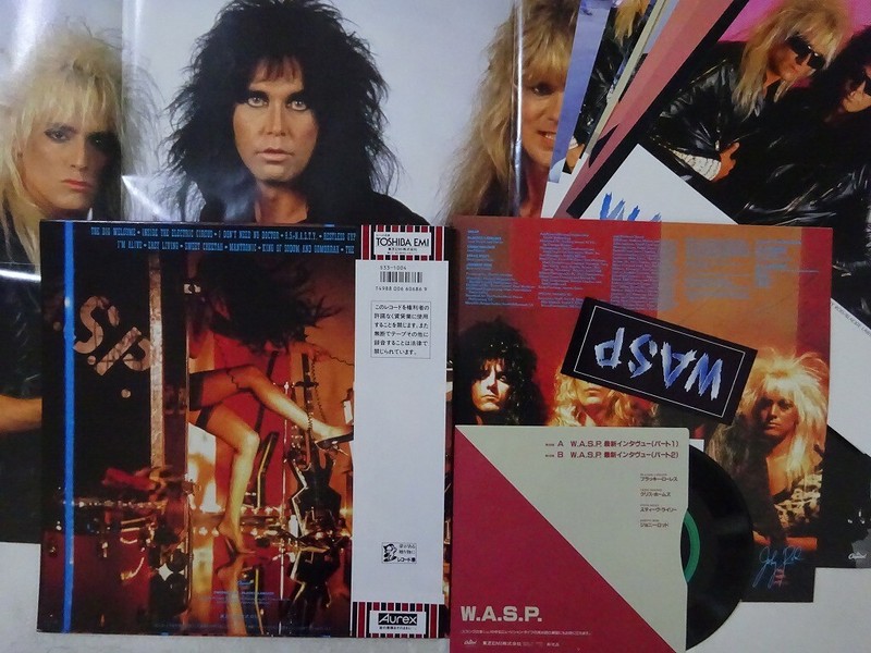 W.A.S.P. Inside The Electric Circus Capitol Records S33-1004