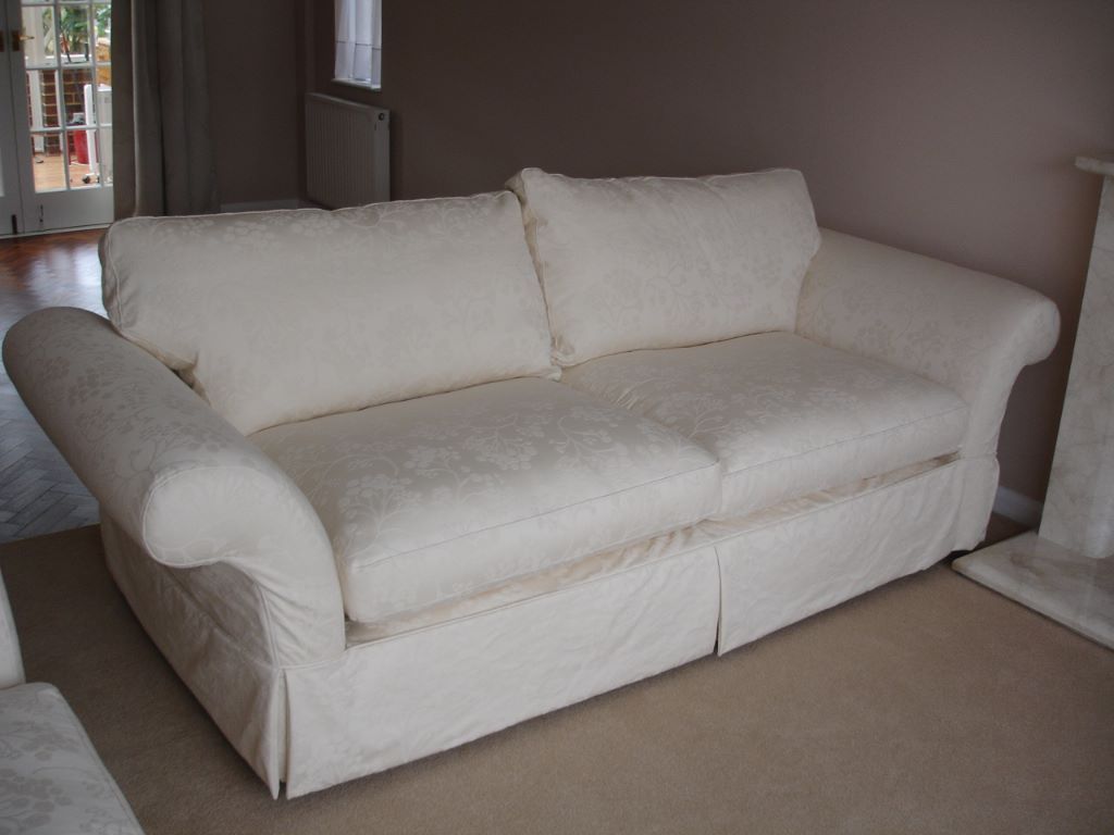 Malvern Sofa Deal Alert Acme Malvern Reclining Sofa In 2 