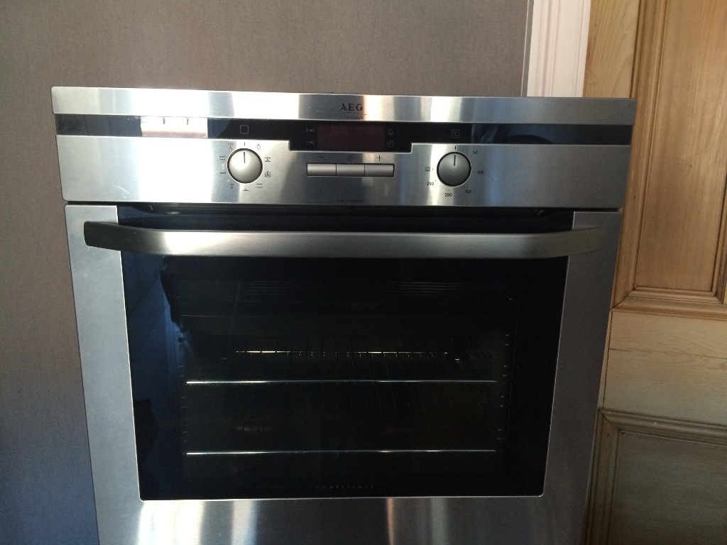 AEG Competence B41014 stainless steel integrated electric oven in