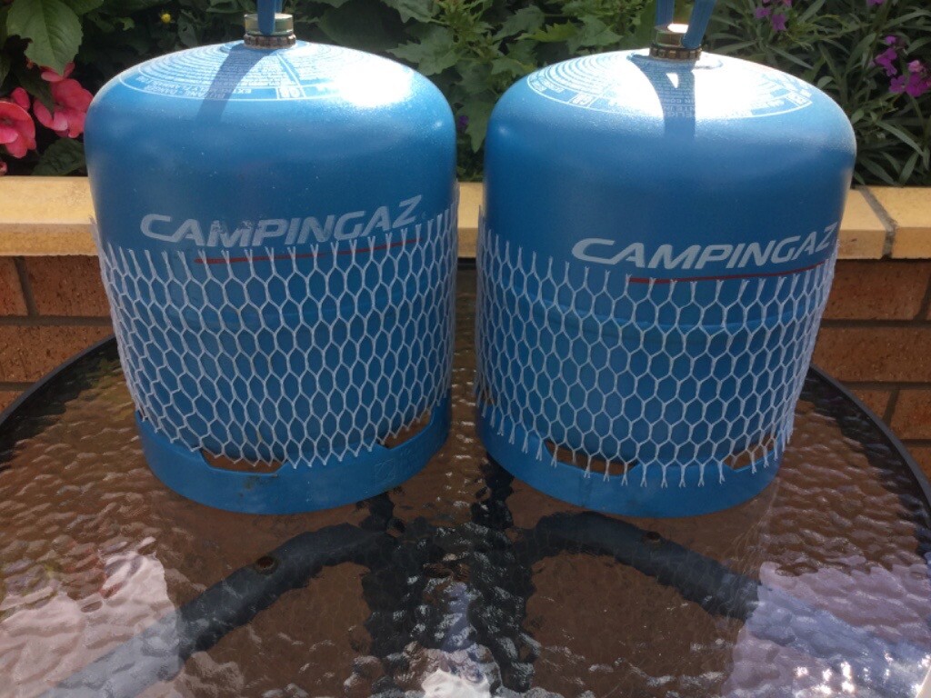 2 CAMPINGAZ R907 EMPTY CYLINDERS BLUE in Rosyth, Fife Gumtree