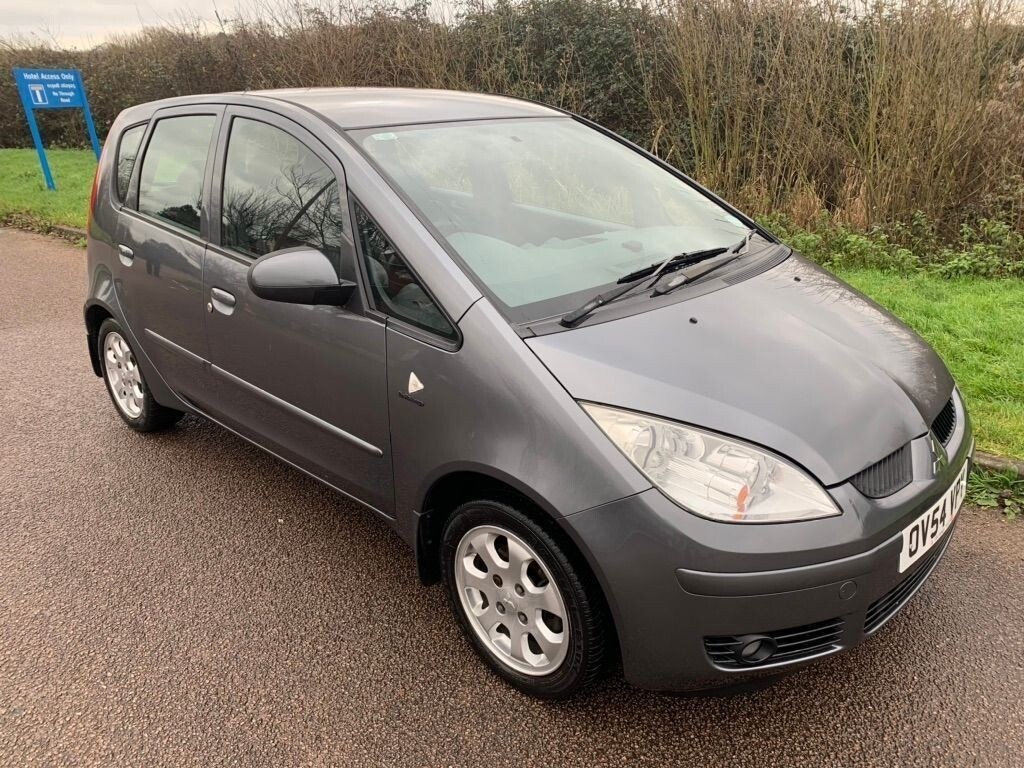 Mitsubishi colt 2004 года