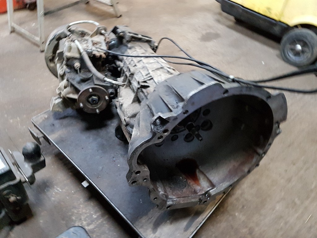 Land Rover Discovery 2 2001 V8 Automatic Gearbox. in Alwoodley, West