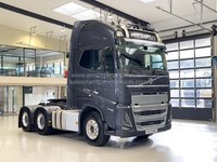 Volvo FH750 6x4 120t 3.2wb hub reduction double drive,i shift engine brake