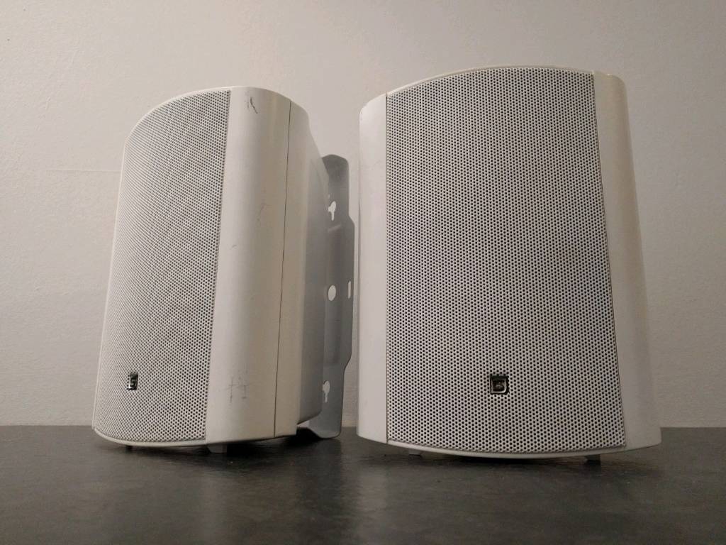 White Wall Mounted Bookshelf Speakers! in Plymouth, Devon Gumtree