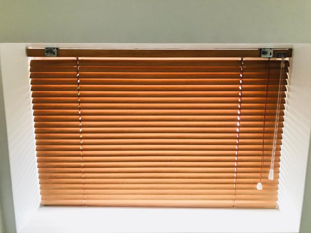 3x light brown oak window blinds in Aberdeen Gumtree