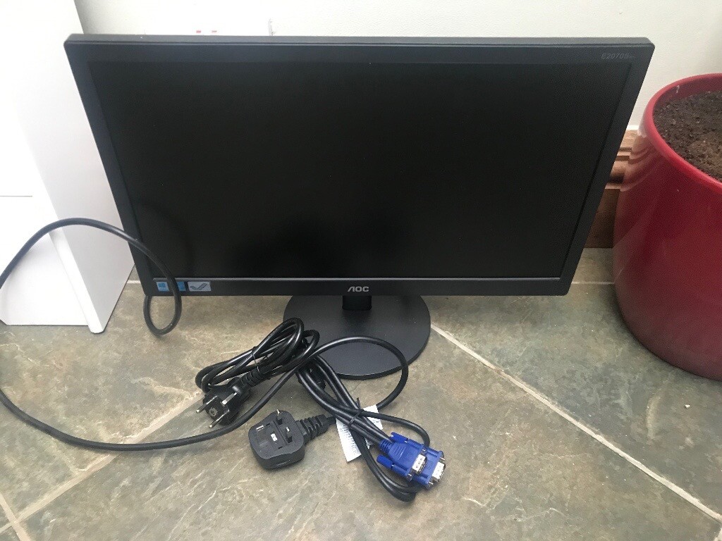 AOC 17 inch monitor perfect condition in Taunton, Somerset Gumtree
