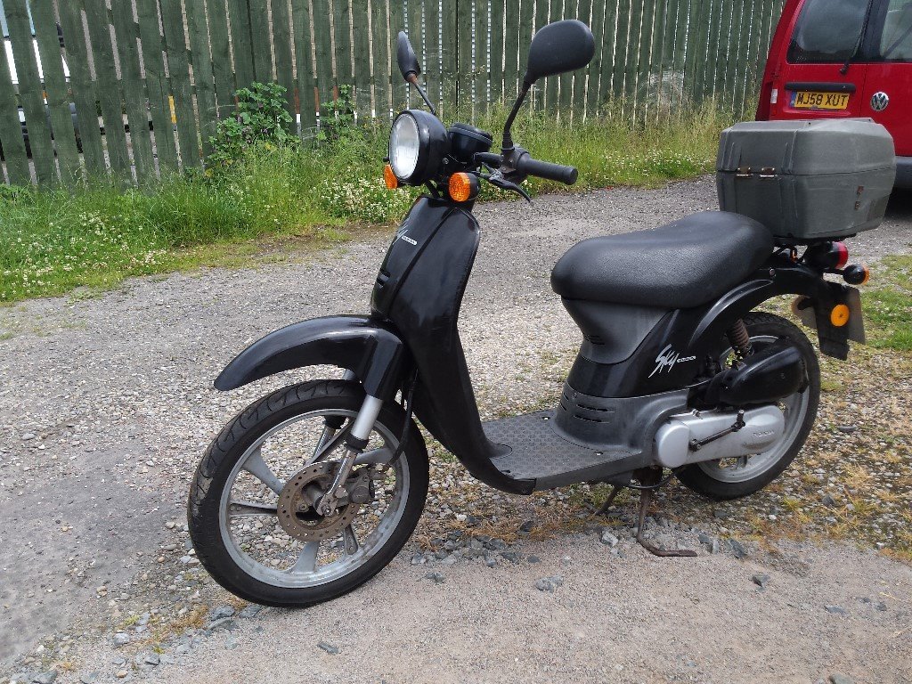  Honda  sky  50 sgx 50 scooter  moped in Newcastle Tyne and 