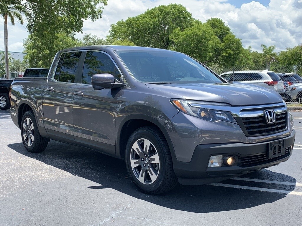 Owner 2017 Honda Ridgeline RTL-T