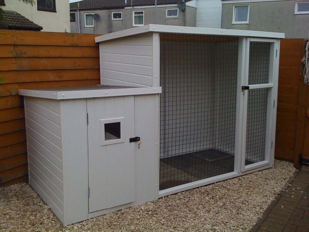 Dog kennel/runs (PVC PET ENCLOSURES) in Motherwell, North Lanarkshire