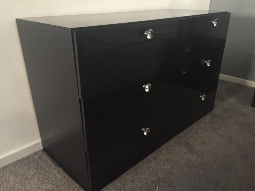 Black High Gloss Bedroom Furniture With Glass Tops In Johnstone Renfrewshire Gumtree