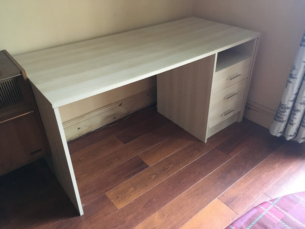 Large Desk And Drawers With Optional Extension Keyboard Tray In