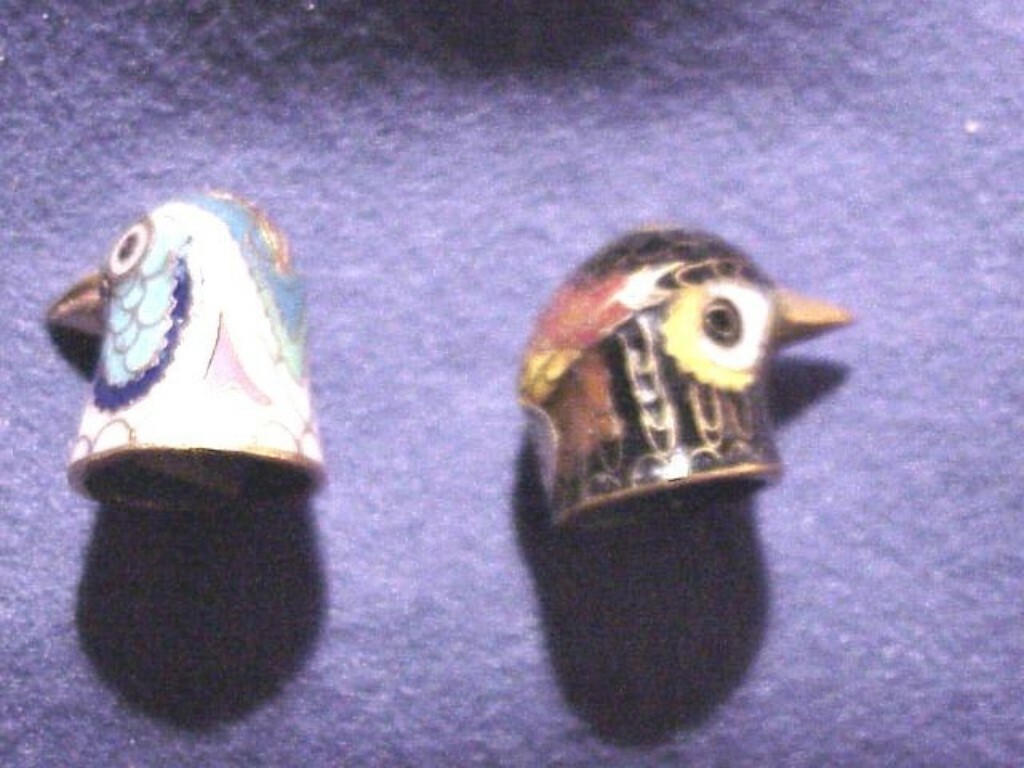 CLOISONNE ~BEJING~CHINA ~2 THIMBLES
