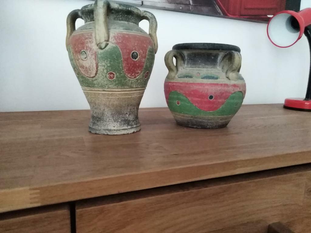 Quirky Pottery Vases In Portadown County Armagh Gumtree