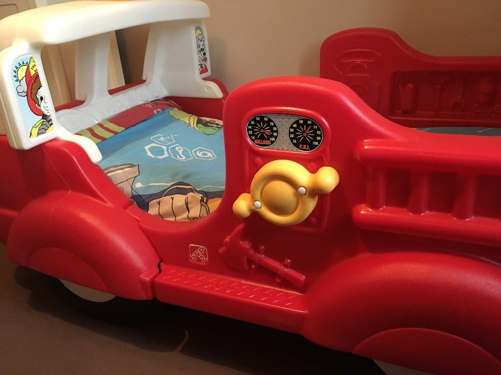 Step 2 Company Kids Fire Engine Bed Little Tikes in Bridlington, East