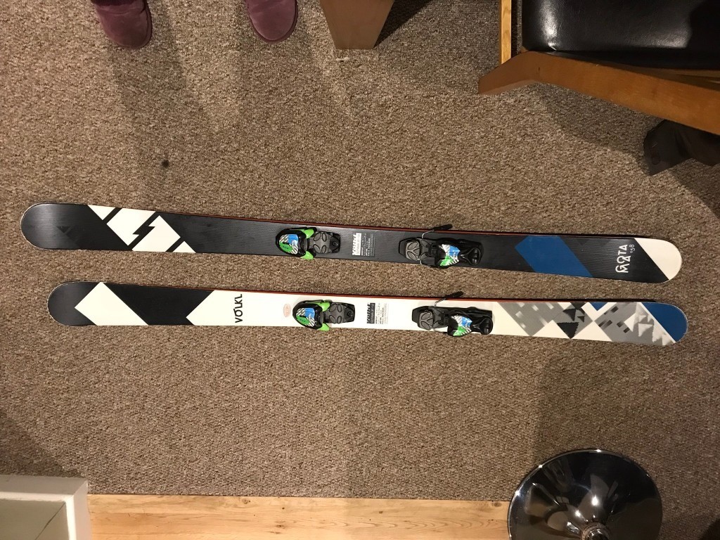 Volkl Gotama Junior All Mountain Freeride Twin Tip Skis 158cm + Marker Bindings in Matlock