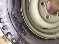 Landrover defender wheel and tyre