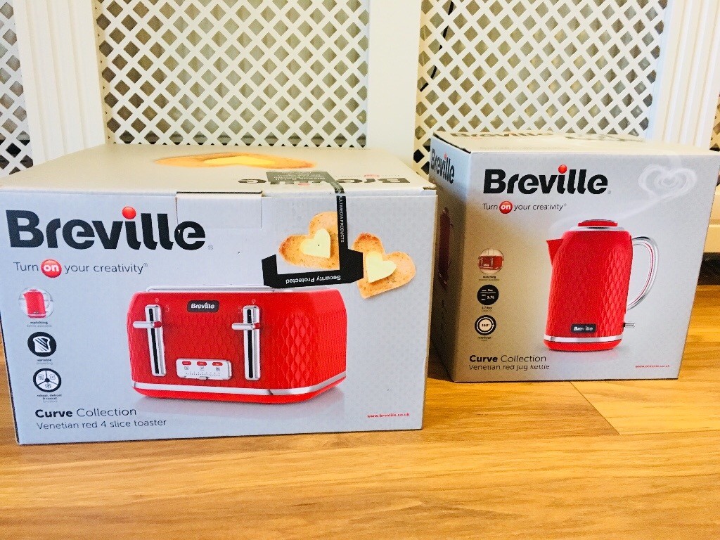 BRAND NEW BREVILLE KETTLE & TOASTER SET in Chelmsford, Essex Gumtree