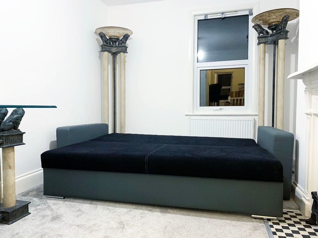 3-seater Good Quality sofa bed with quality memory foam. Delivery is