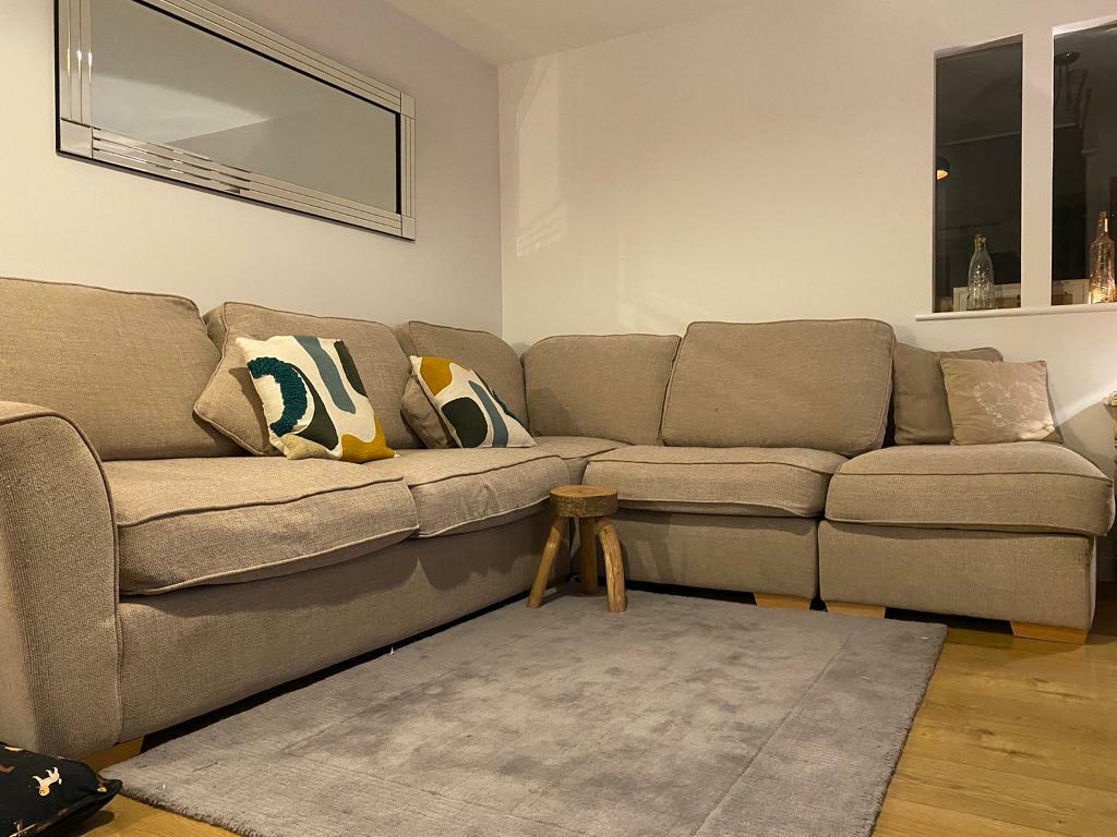 Glasswells corner sofa in Sudbury, Suffolk Gumtree