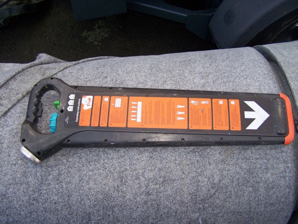 CAT scanner cable avoidance tool in Pentre, Rhondda Cynon Taf Gumtree