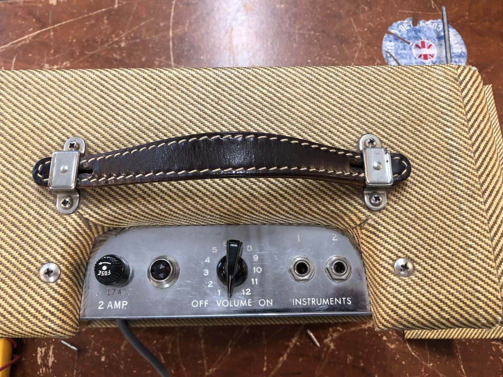1962 Fender Champ-Amp Guitar Tube Amplifier Vintage Original Tweed. Excellent!