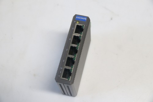 Occasion : MOXA EDS-205 / Commutateur Ethernet industriel 10/100BaseT(X) 5 ports