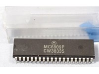 CASE LOT OF 5pcs MC6809EP INTEGRATED CIRCUIT 40 DIL MOTOROLA MAKE